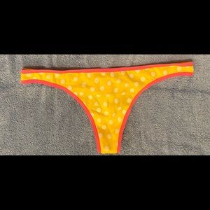 Victoria secret thong small